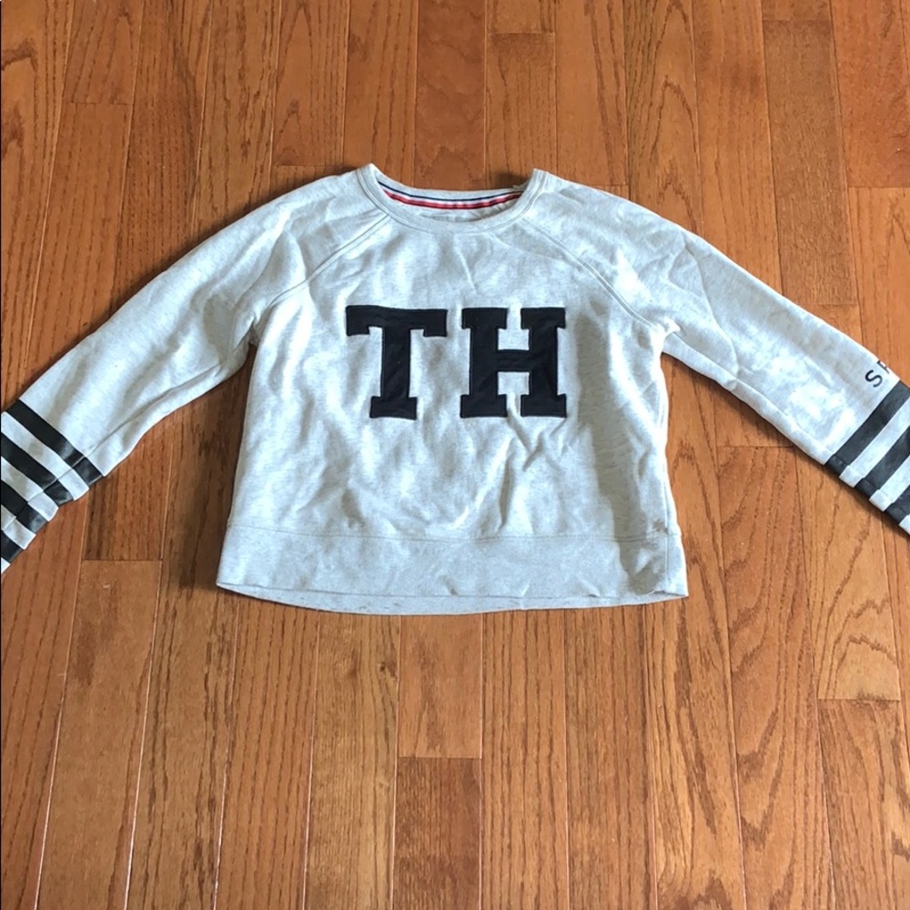 Crewneck sweatshirt